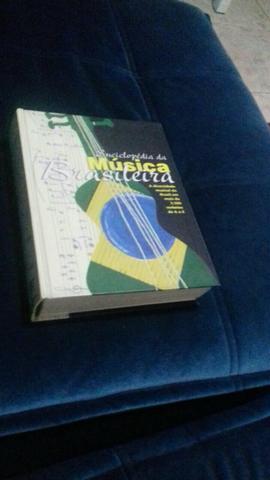 Livro enciclopédia da música brasileira