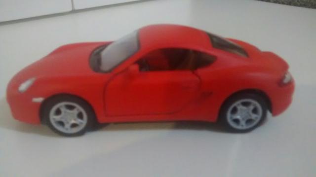 Miniatura Porche Cayman