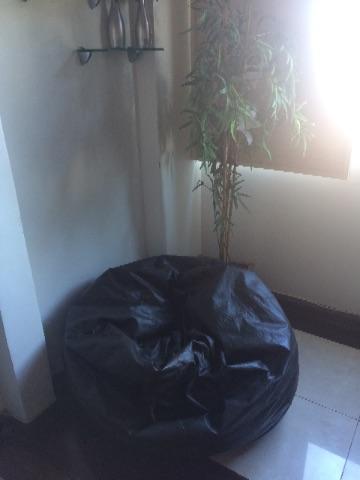 Puff lindíssimo em PU em prefeito estado