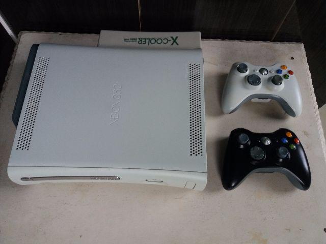 Xbox 360 FAT Desbloqueado 3.0 c/2controles