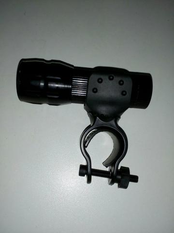 Farol dianteiro para bike