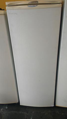 Geladeira Electrolux 330 litros