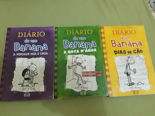 Vendo livros cel;