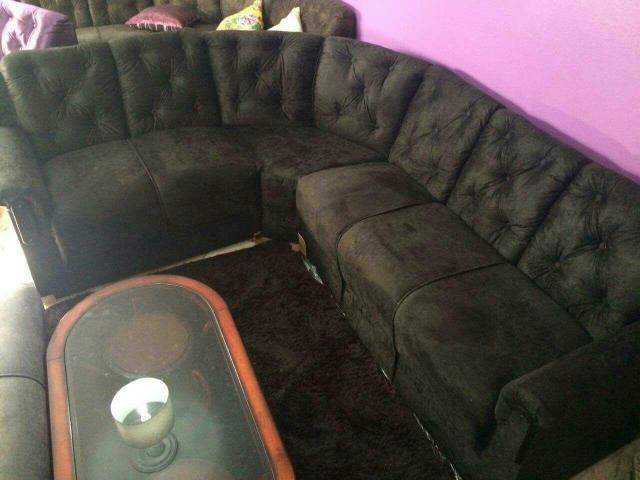 Liquidação de sofás novos