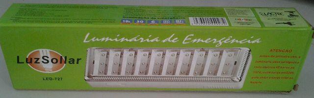 Luminária De Emergência Na Caixa Lacrada