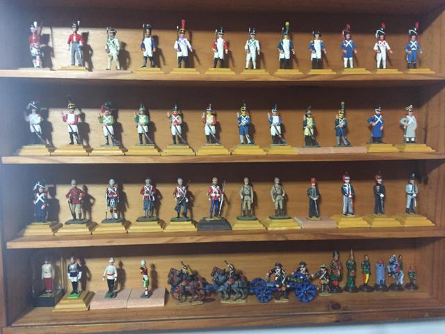 Vendo coleçao de soldadinhos de chumbo