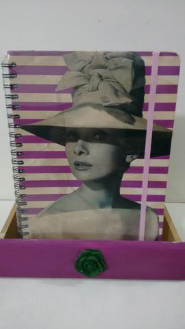 Caderno - Audrey Hepburn