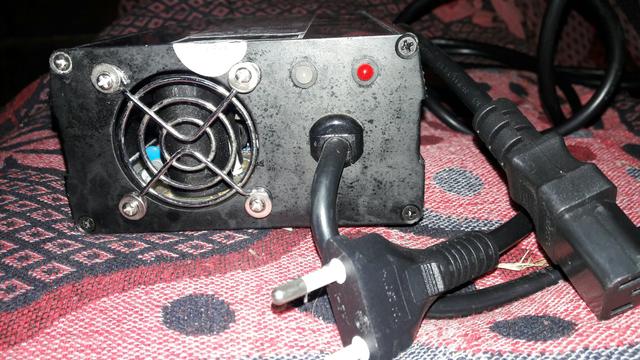 Carregado de Bateria leia o anúncio