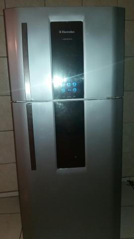 Geledeira eletrolux df80x