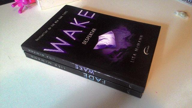 Livros Wake e Fade em otimo estado
