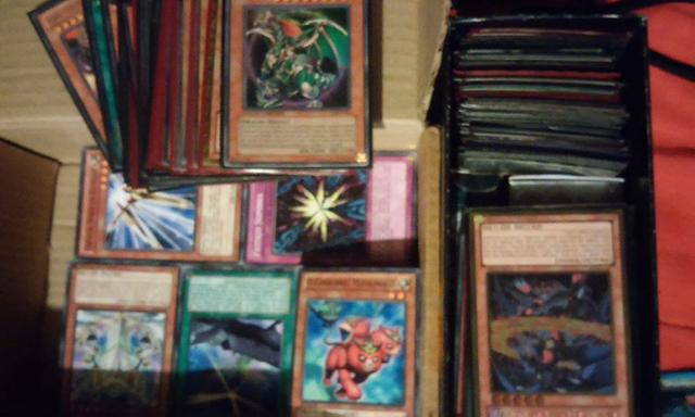 Mais de  cartas de yu gi oh