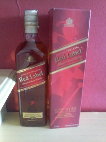 Whisk red label