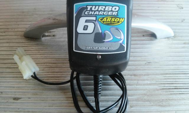 Carregador para automodelo