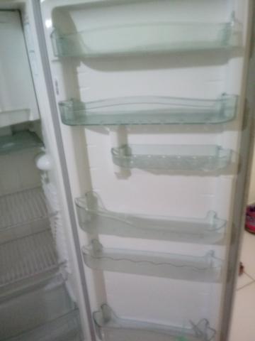 Geladeira frost free 