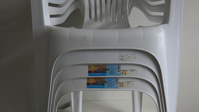 Jogo de Mesa com 4 Cadeiras