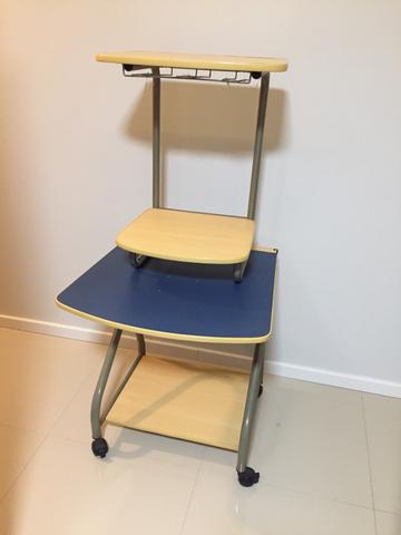 Torro!!!! Mesa para estudos só R$50