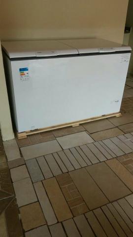 Vende Sé frezee cosul 520 litros novo