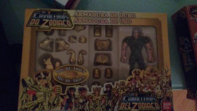 Boneco Cavaleiros do Zodiaco Original