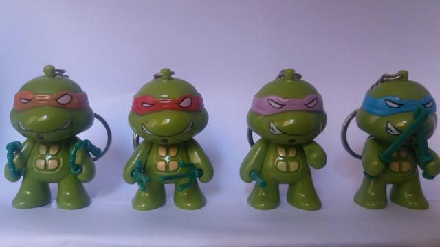 Coleção de chaveiros tartarugas ninjas