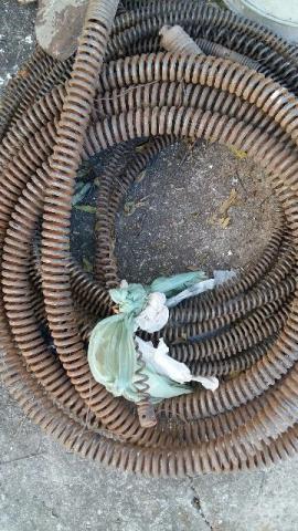 Mola de desentupir esgoto