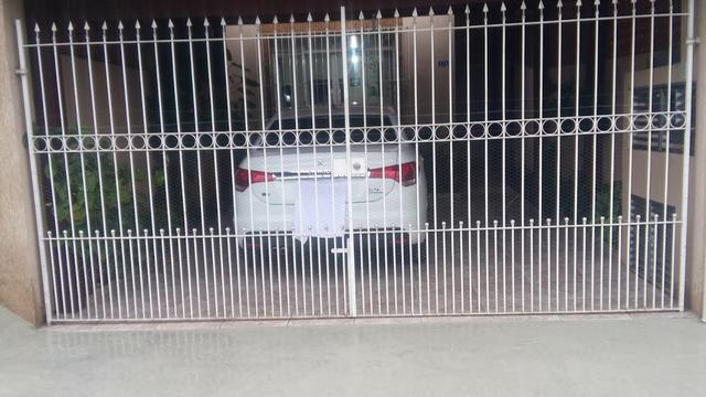 Portão de ferro para garagem