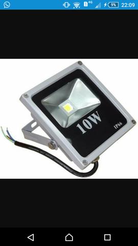 3 refletores pequenos