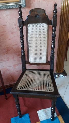 Cadeiras colonial