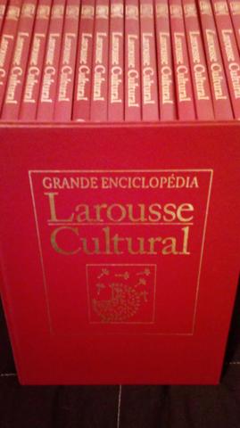 Enciclopédia larousse cultural coleção