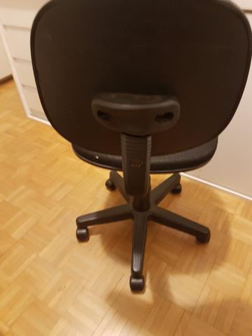 Cadeira Giratória com regulagem escritorio