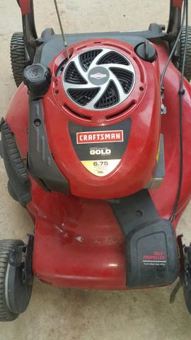 Máquina de cortar grama craftsmam zerado com tração