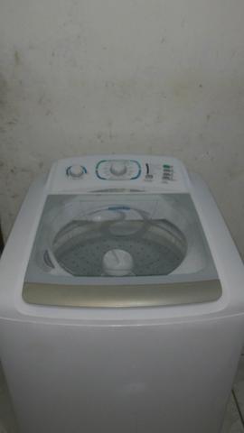 Máquina de lavar Eletrolux 15kg turbo faz tudo