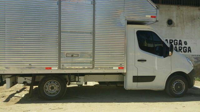 Precisa de um caminhão grande para sua mudanca?