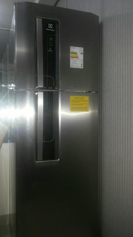 Refrigerador eletrolux 382 litros