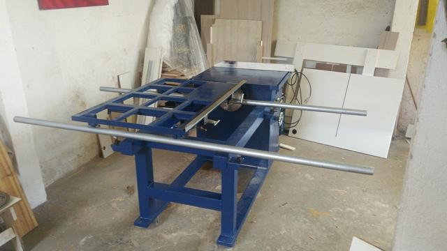 Serra de Bancada Esquadrejadeira + Disco Para MDF