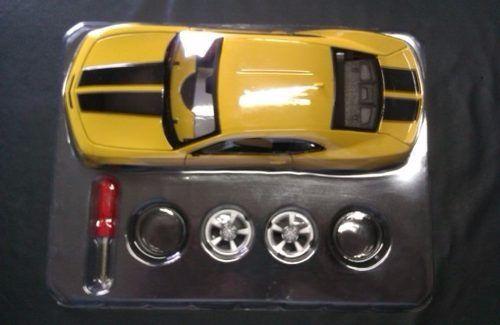 MIniatura camaro 1/24