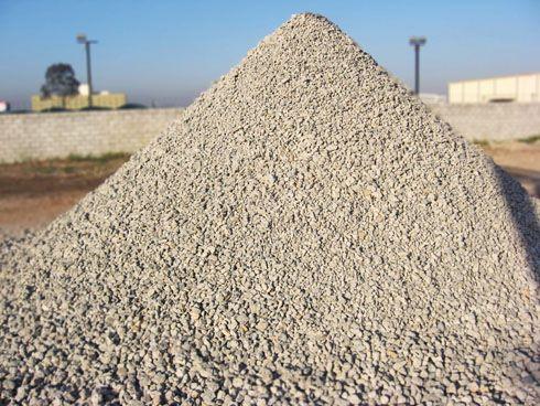 Minerais em geral Areia, pedra, areola, brita e bica corrida