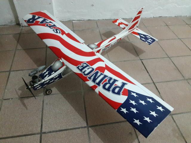 Aeromodelo treinador