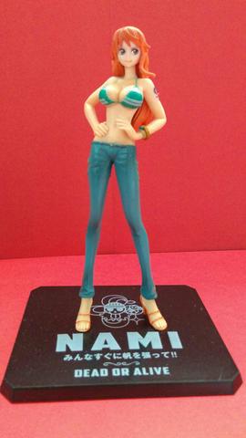 Action figure One piece Nami
