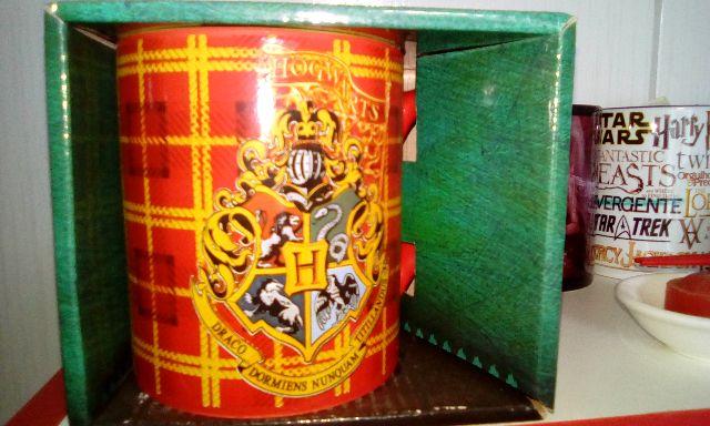 Caneca importada Harry Potter, do parque da Universal