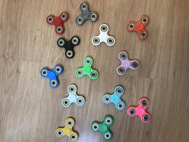 Hand spinners/fidget spinners