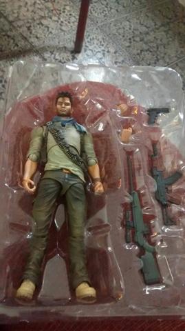 Play Arts Kai Uncharted 3 Nathan Drake