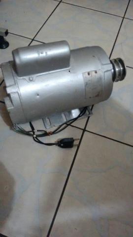 Motor 3vc 220v bifasico de baixa