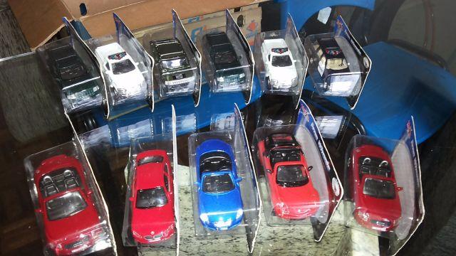 Coleção de carros em miniatura Maisto