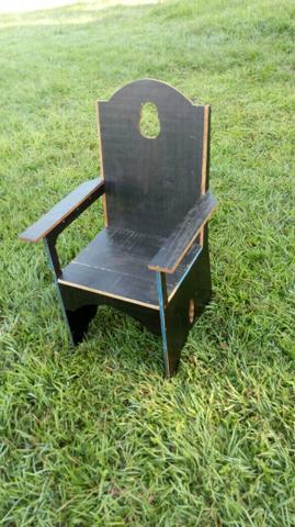 Decoração cadeira madeira