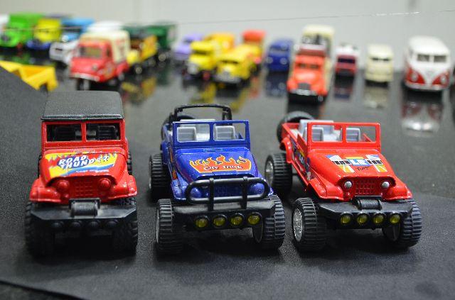 Jeeps Carrinhos Coleção Miniaturas Jeeps