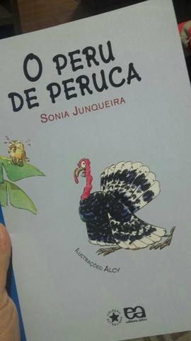 Livro didático O Peru de Peruca