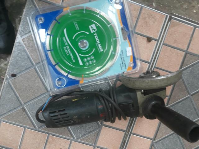 Lixadeira Bosch disco