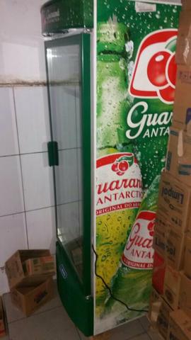 Freezer guarana antárctica.