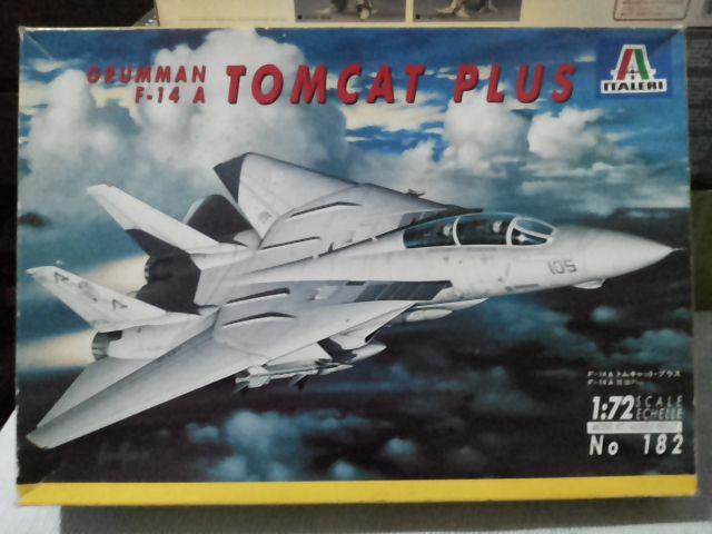 Kit plastimodelismo F14 Tomcat Plus - Italeri