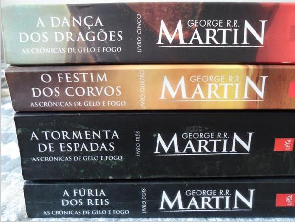 Livros Game of Thrones (2, 3, 4 e 5) + Brinde